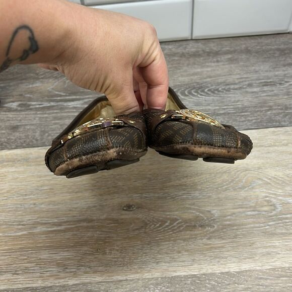 0327 Michael Kors flats - Picture 4 of 6
